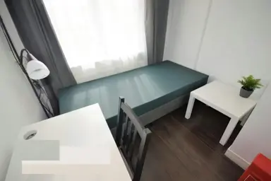 0m2 Kamer te huur voor 800€/maand in Heeswijkstraat, Voorburg