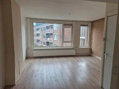 105m2 flat to rent for 1125€/month in Grieksestraat, Rotterdam