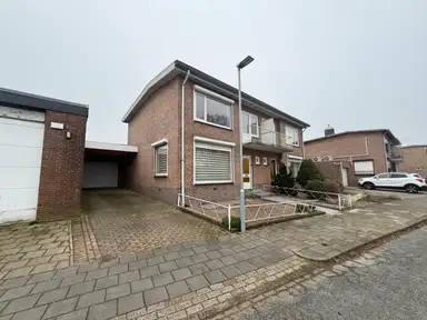 108.8m2 house to rent for 1595€/month in Monseigneur Lemmensstraat 36, Landgraaf