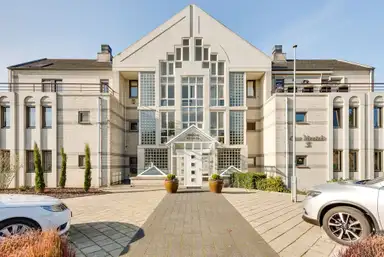 160m2 flat to rent for 2250€/month in Holsberg 73, Urmond