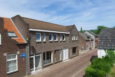 132m2 apartment to rent for 1300€/month in Koestraat, Arcen