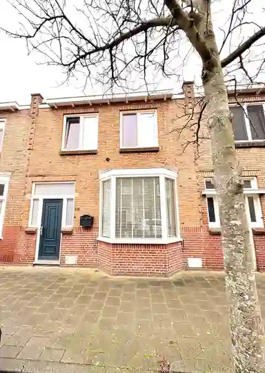 94m2 house to rent for 1300€/month in Eedestraat 19, Vlissingen