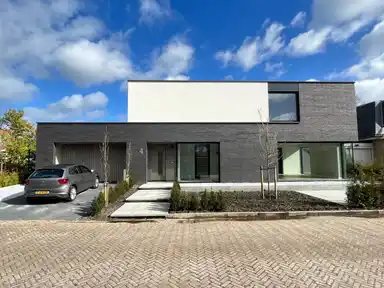 160m2 house to rent for 2750€/month in De Bontekoe 4, Leeuwarden