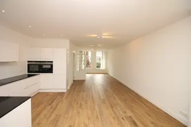 132m2 flat to rent for 4250€/month in Archimedesweg 43, Amsterdam