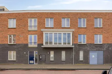 93m2 apartment to rent for 1995€/month in Beneluxlaan 593, Almere