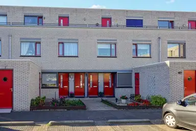 42m2 Appartement à louer pour 948€/mois à Doctor W. Dreesstraat, Katwijk