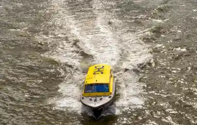 87m2 Appartement à louer pour 1890€/mois à Boompjes 52G, Rotterdam