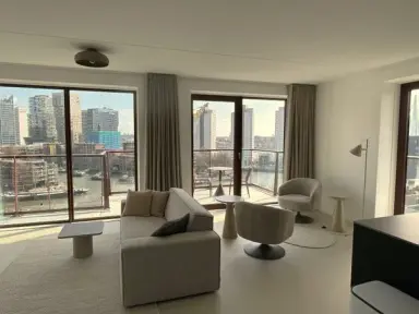 76m2 Appartement à louer pour 2740€/mois à Baan, Rotterdam
