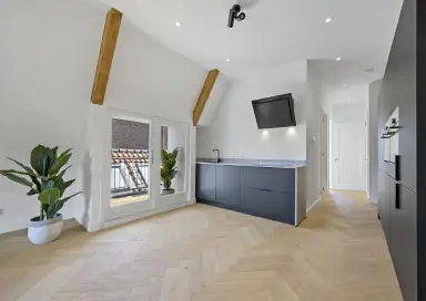 75m2 Appartamento in affitto per 2600€/mese a Piet Heinplein, The Hague