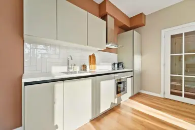 35m2 Appartamento in affitto per 1314€/mese a Groot Hertoginnelaan, The Hague