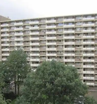 90μ² Διαμέρισμα προς ενοικίαση για 930€/μήνα σε Dadeltuin 13, Rotterdam