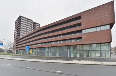 98m2 apartment to rent for 1255€/month in Koning Davidstraat, Zaandam