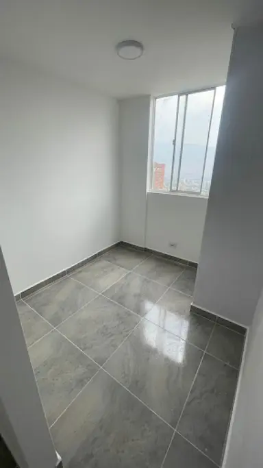 45m2 Appartement te huur voor 680€/maand in Stationsplein, Rothem