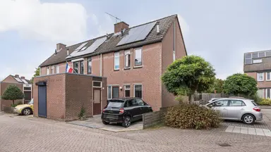 86m2 Haus zur Miete für 795.43€/Monat in Kervelweg 10, Zwolle