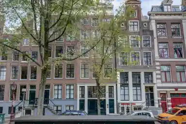 250m2 Haus zur Miete für 10500€/Monat in Raamgracht, Amsterdam