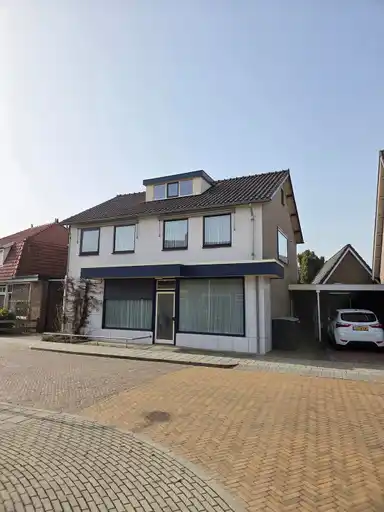 100m2 flat to rent for 1150€/month in St Annabrinkstraat 6, Delden