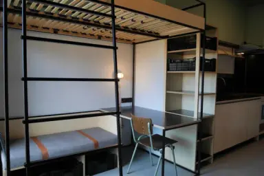 17m2 studio à louer pour 914€/mois à Dokter Nevenstraat, Maastricht