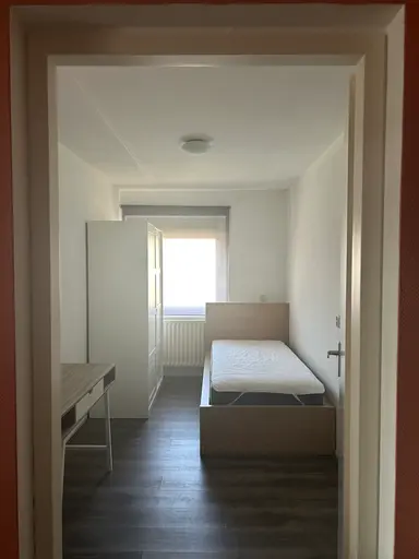 97m2 Zimmer zur Miete für 780€/Monat in Olof Palmehof, Almere