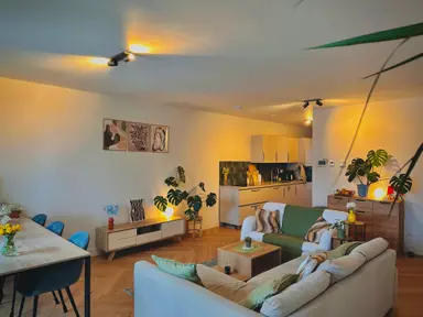 85m2 Kamer te huur voor 1390€/maand in Rijnlandlaan, Amsterdam