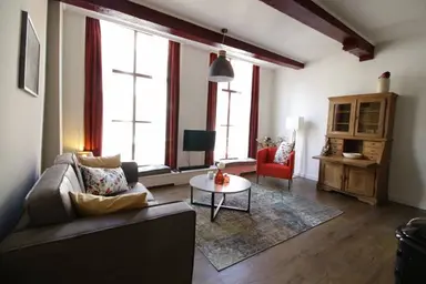 54m2 apartment to rent for 1433€/month in Dolhuisstraat, Dordrecht