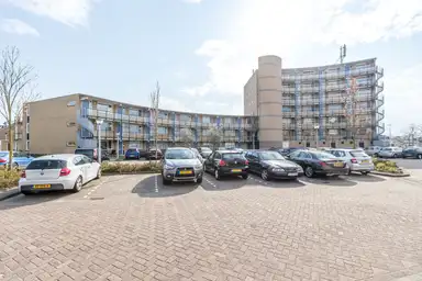 82m2 apartment to rent for 1200€/month in Wagnerstraat 14, Capelle aan den IJssel