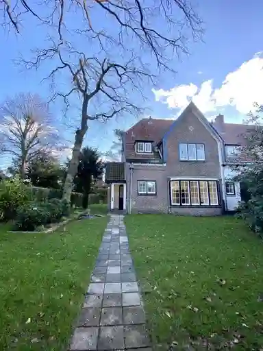 160m2 house to rent for 4250€/month in Hoplaan 2, Aerdenhout