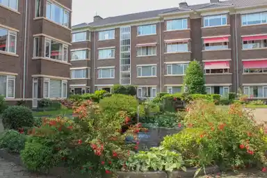 102m2 Appartement te huur voor 2400€/maand in Benoordenhoutseweg 221, The Hague
