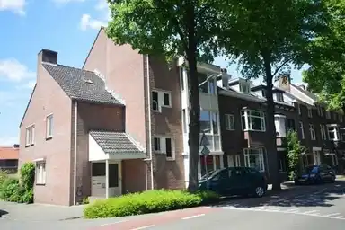32m2 studio to rent for 870€/month in Koning Clovisstraat 50A, Maastricht