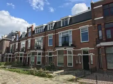 44m2 studio à louer pour 880€/mois à Vredeman de Vriesstraat, Leeuwarden