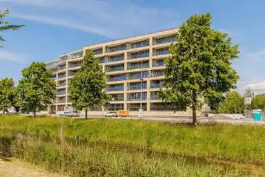 98m2 apartment to rent for 1800€/month in Aziëlaan 505, Alphen aan den Rijn