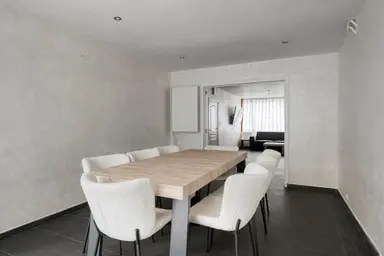 157m2 huis te huur voor 2300€/maand in Hartelstein 25, Eindhoven