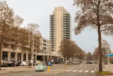 183μ² Διαμέρισμα προς ενοικίαση για 11000€/μήνα σε Van Leijenberghlaan 96, Amsterdam