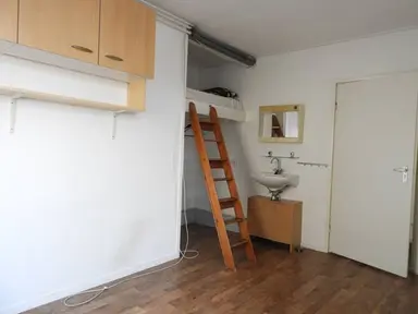 15m2 room to rent for 397€/month in Samuel Aardewerksteeg 101, Alphen aan den Rijn
