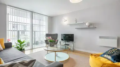 0m2 flat to rent for 4950€/month in L.A. Braakstraat, Aalsmeer