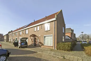 0m2 maison à louer pour 936.92€/mois à Westgroeneweg 36, Dinteloord