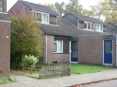 55m2 Haus zur Miete für 722.92€/Monat in De Buizerd 37, Almelo