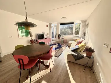 87m2 Wohnung zur Miete für 2245€/Monat in Korenaarstraat, Rotterdam