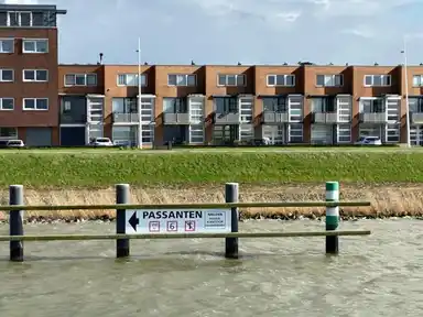 140μ² μονοκατοικία προς ενοικίαση για 2250€/μήνα σε Saerdam, Lelystad