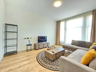 83μ² Διαμέρισμα προς ενοικίαση για 3100€/μήνα σε Admiraal De Ruijterweg, Amsterdam