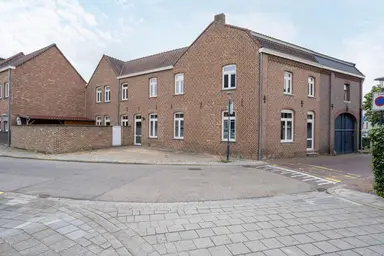 187m2 Casa in affitto per 1690€/mese a Haagstraat 8, Munstergeleen