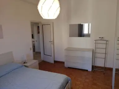 92m2 Kamer te huur voor 870€/maand in Via Cimarosa, Voorburg