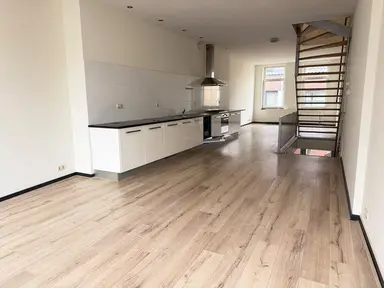 89m2 house to rent for 2000€/month in Trompetstraat, Delft