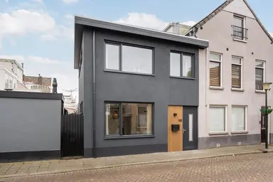 77m2 house to rent for 1995€/month in Bleekstraat, Vlaardingen