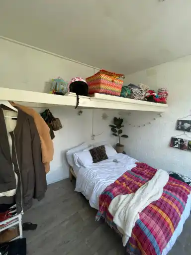 16m2 Kamer te huur voor 600€/maand in Papengracht 11, Leiden