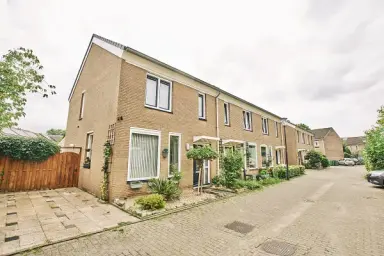 115m2 Wohnung zur Miete für 1315€/Monat in Witmoeren, Breda
