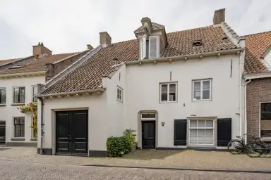 146m2 Appartement à louer pour 1995€/mois à Breestraat, Amersfoort