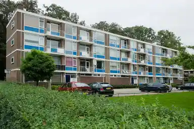 56m2 Appartement à louer pour 686.1€/mois à Burgemeester Van Veenlaan 85, Enschede