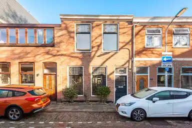 100m2 Casa in affitto per 2750€/mese a Leidsestraat 9, Haarlem