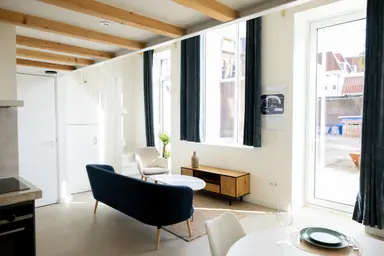 48μ² Διαμέρισμα προς ενοικίαση για 1950€/μήνα σε Noordeinde 21V, Delft