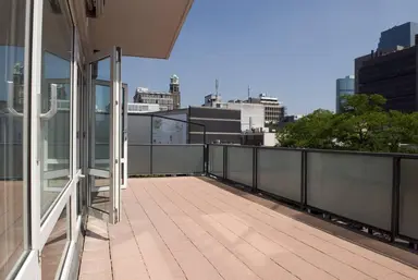 84m2 Wohnung zur Miete für 2050€/Monat in Kruiskade, Rotterdam